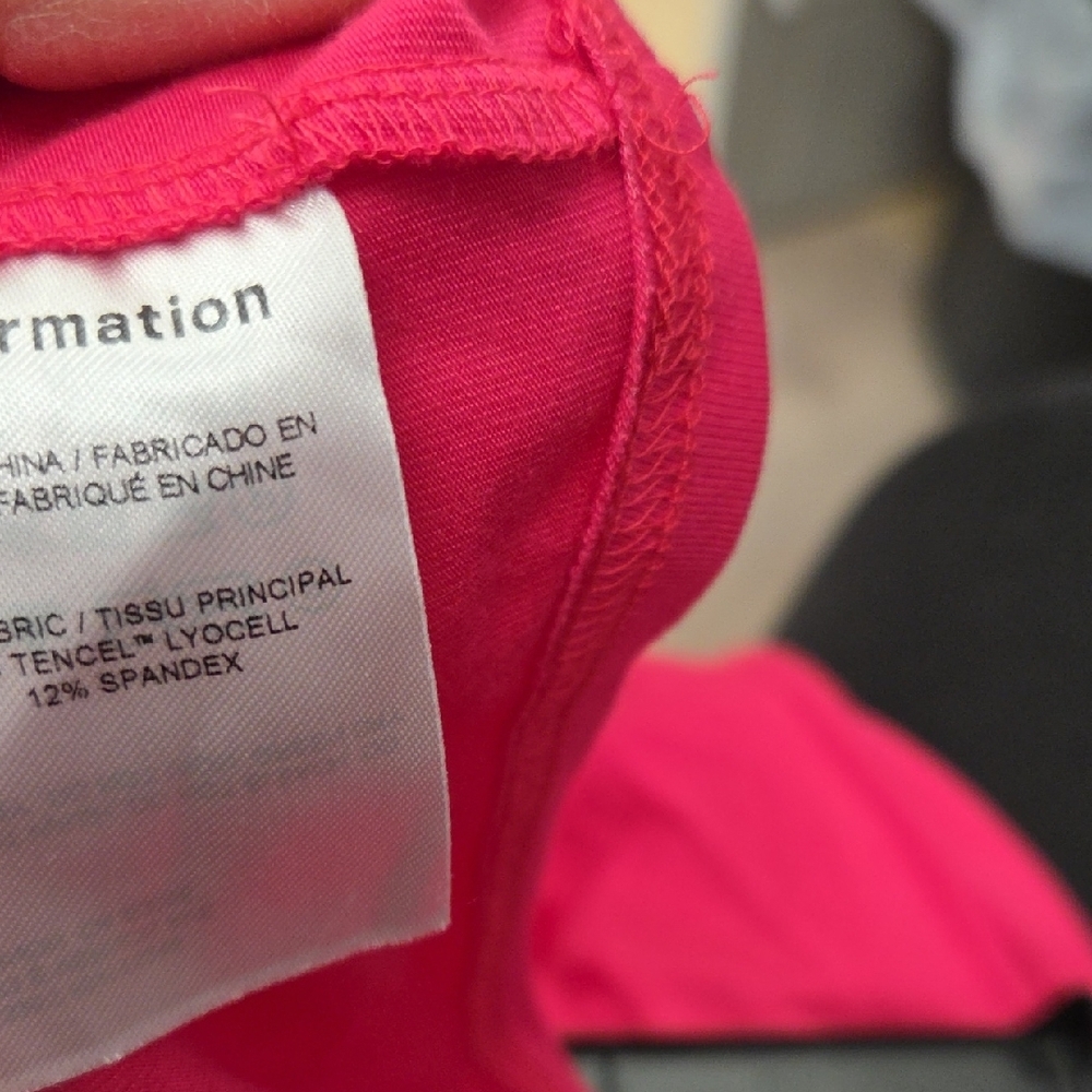 NWOT-Reformation Vibrant Pink Skirt Set - Picture 8 of 9